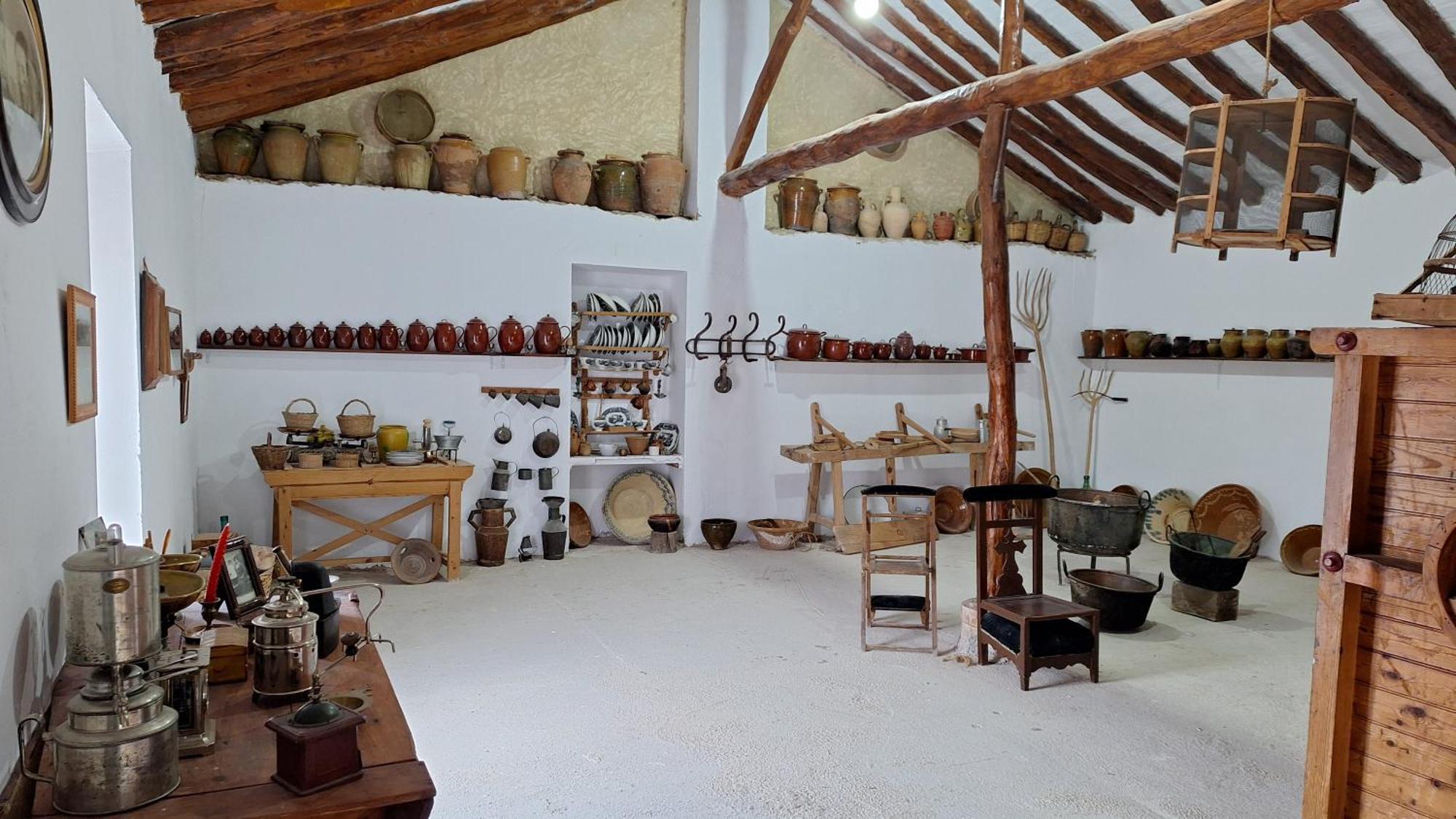 El Molino De Alatoz Villa ภายนอก รูปภาพ